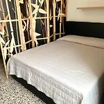 In By The Waterfront Apartamento