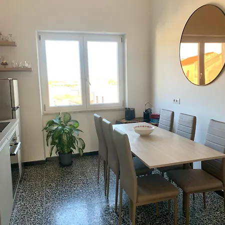 In By The Waterfront * Ольбия