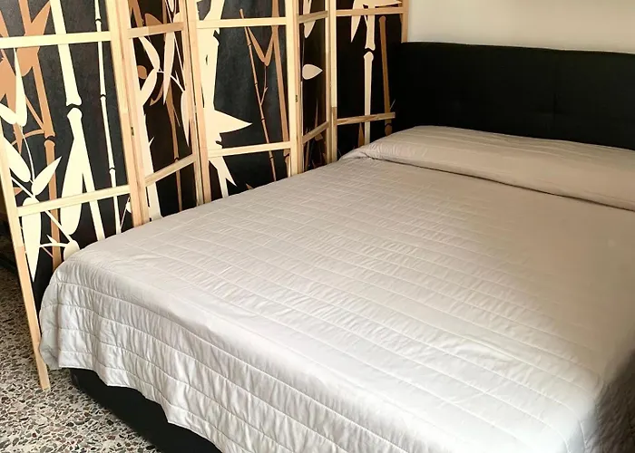 In By The Waterfront アパート